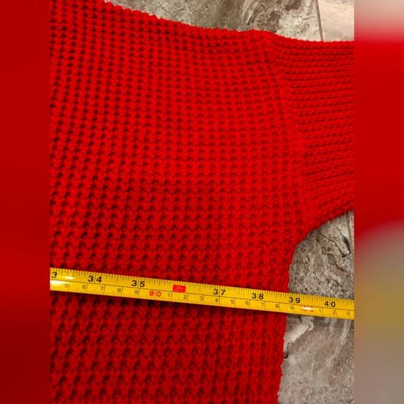 Anthropologie COINCIDENCE CHANCE red cable knit chanky button Cardigan sweater M - Picture 8 of 8